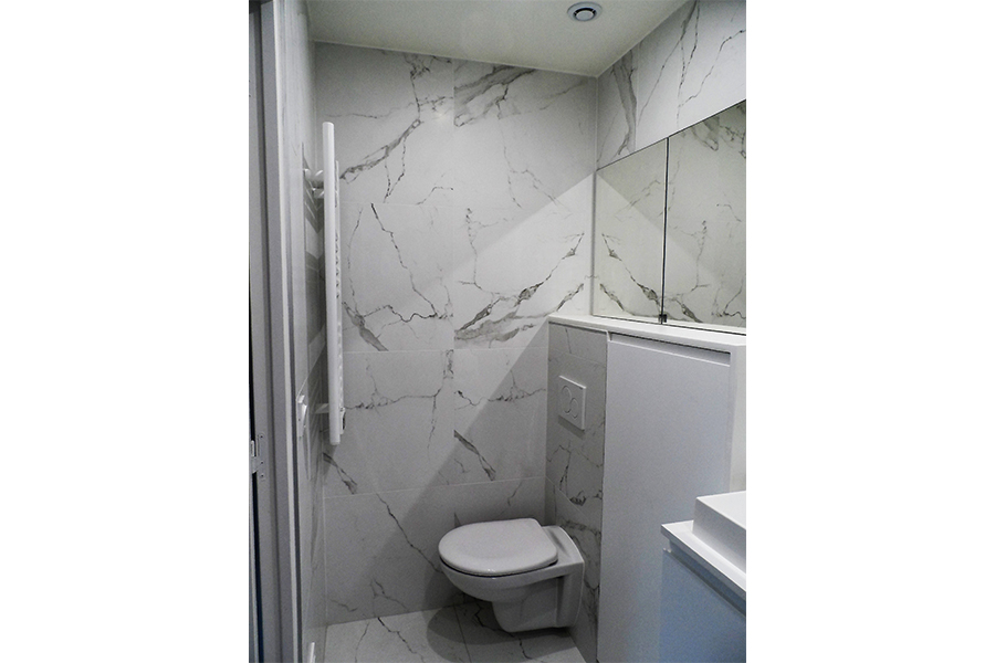 Rue de l'Université — 38 m² — Paris 7